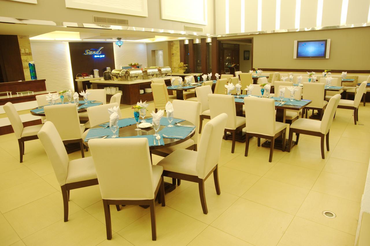 The Lighthouse Marina Resort Olongapo Exterior photo